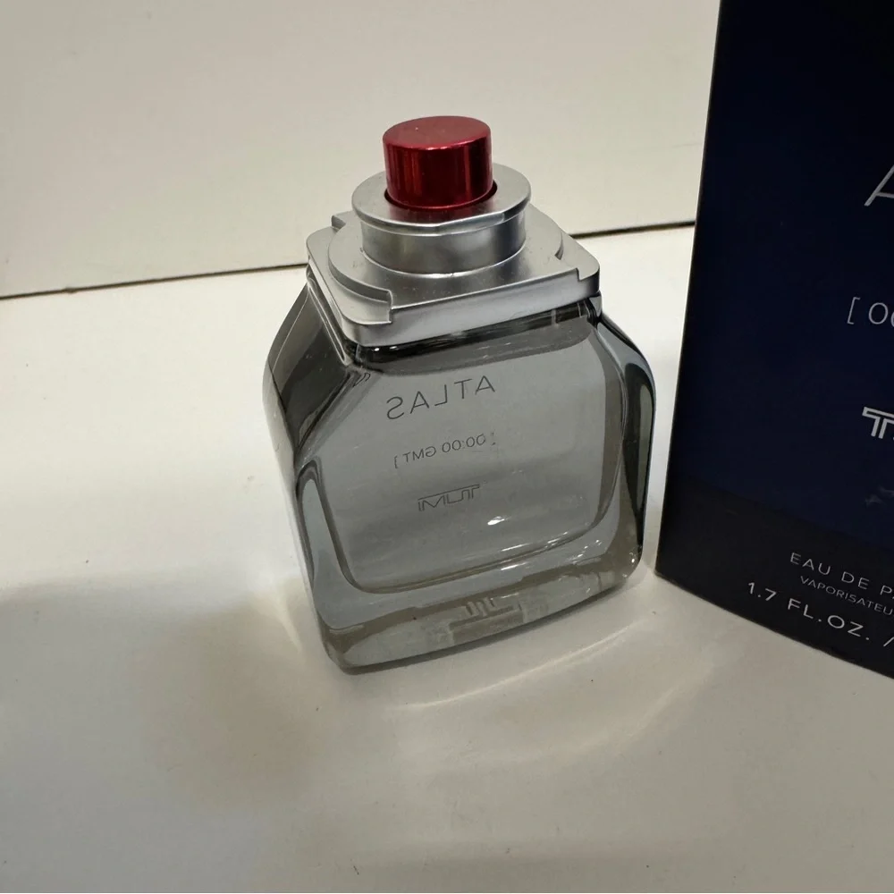 TUMI ATLAS [00:00 GMT] Eau De Parfum 1.7 OZ